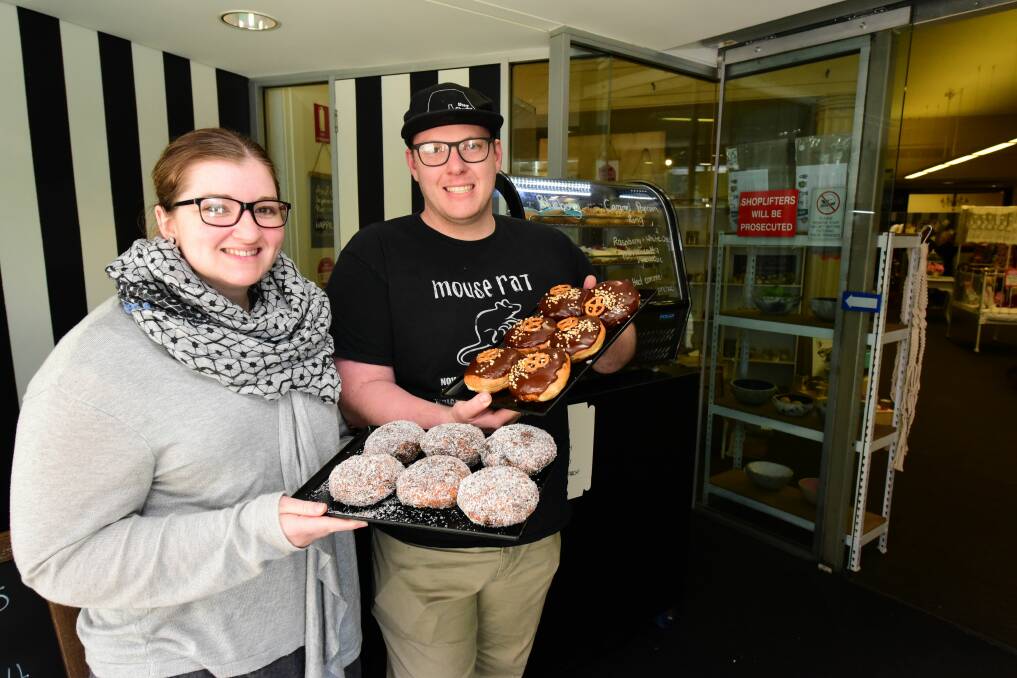 FUNDRAISER: Sarah and Dermott Stevens are donating funds to ovarian cancer research through the sale of their homemade donuts. Picture: PAUL SCAMBLER