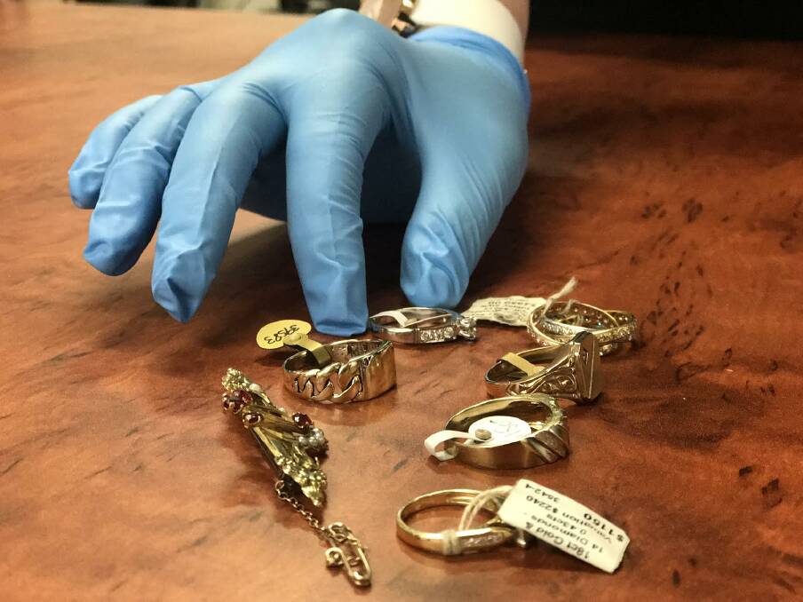 DIAMOND HEIST: Antique jewellery was recovered by Tasmania Police detectives investigating a burglary at the Albert Hall in Launceston, where the Tasmanian Antiques Fair was being held. Picture: Melissa Mobbs