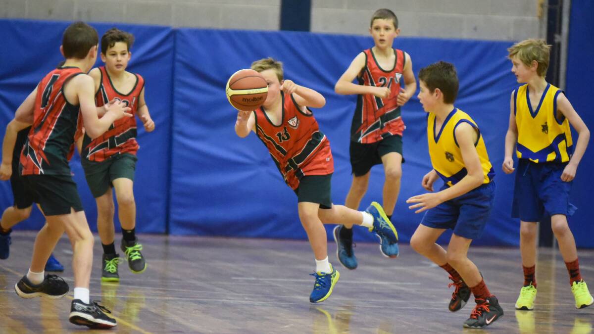 Young basketballers compete in Primary schools competition at Elphin Sports stadium