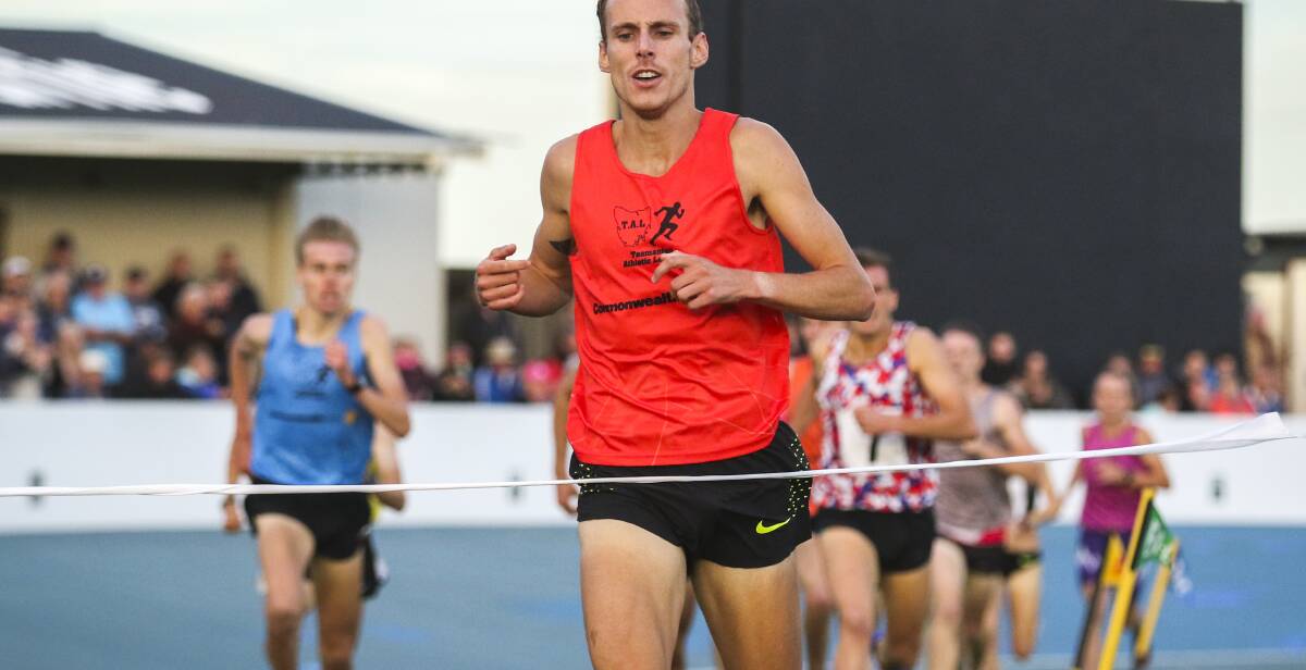 CLASS ACT: Olympian Ryan Gregson wins the Burnie Mile off the scratch mark in 4 minutes 3.97 seconds. Picture: Cordell Richardson