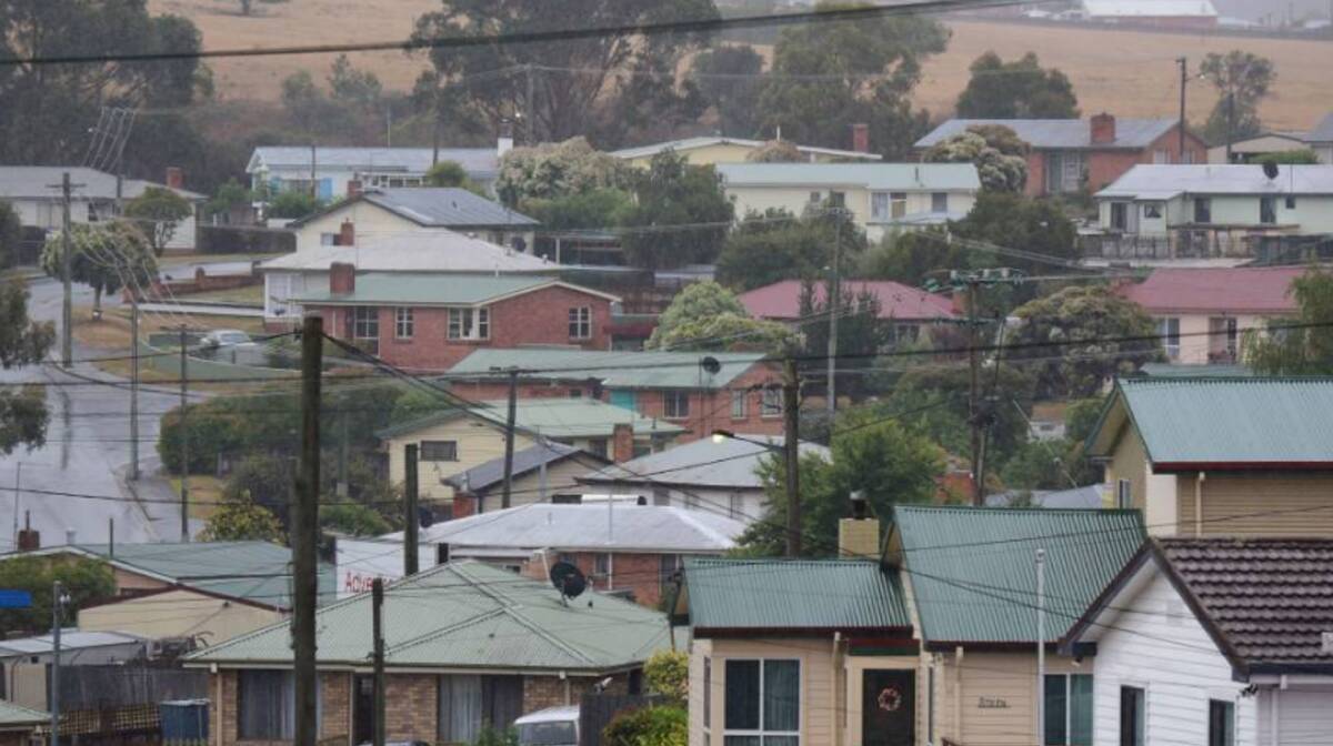 Consumer credit agency Equifax says that mortgage applications and personal loan applications have grown substantially in Tasmania over the March quarter.