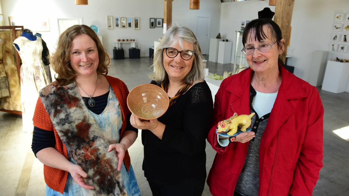 INSPIRED: Tin Shed Artist Studio artists Julia Spencer, Jilli Spencer and Edna Broad are three of 19 artists taking part in the Artisans 2016 exhibition. Picture: Paul Scambler