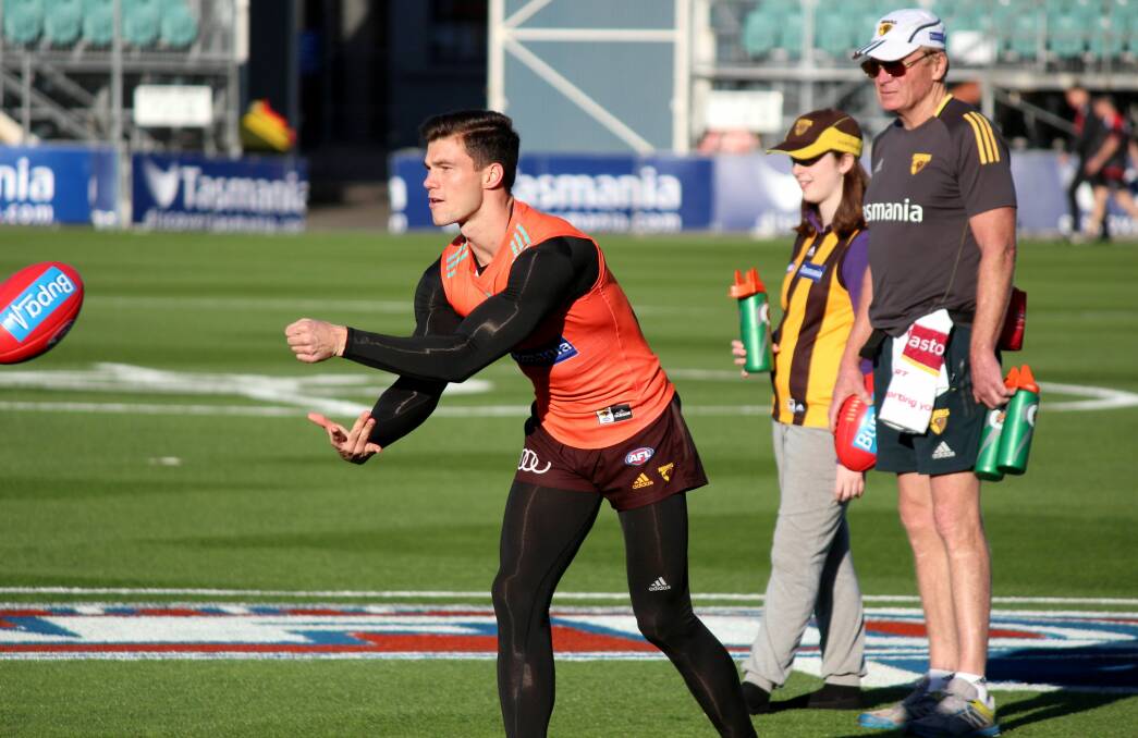SET TO RETURN: Star recruit Jaeger O'Meara trains ahead of Hawthorn's round six clash with St Kilda. Picture: Hamish Geale