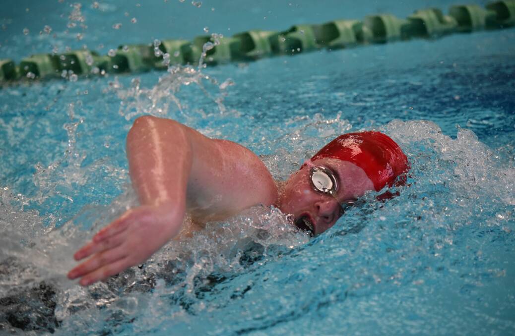 Grade 9 swimmer Chantele Raine competes in the 50-metre freestyle.