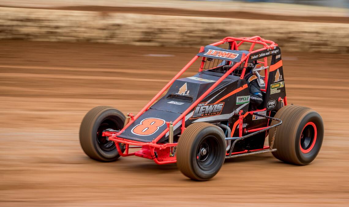FAST LANE: Wingless Sprint competitor Troy Lewis will be among a strong field competing on Saturday. Picture: Angryman Photography