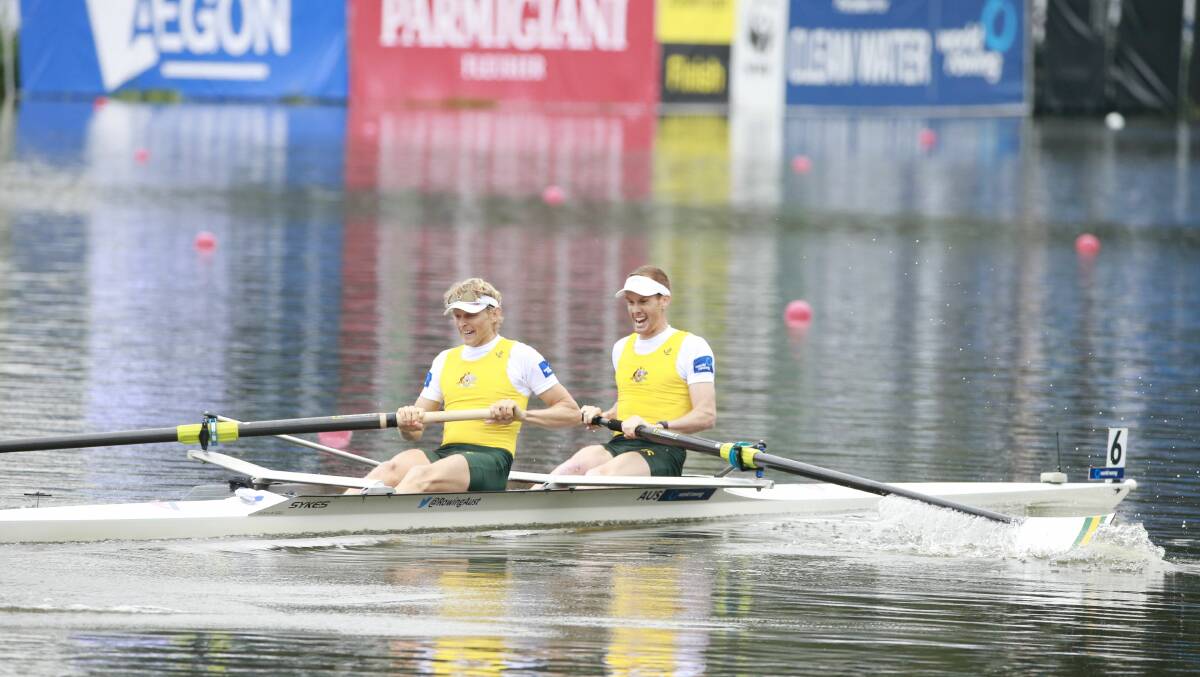 Ali Foot in action with lightweight partner Darryn Purcell at the 2014 rowing world championships. Picture: Rowing Australia
