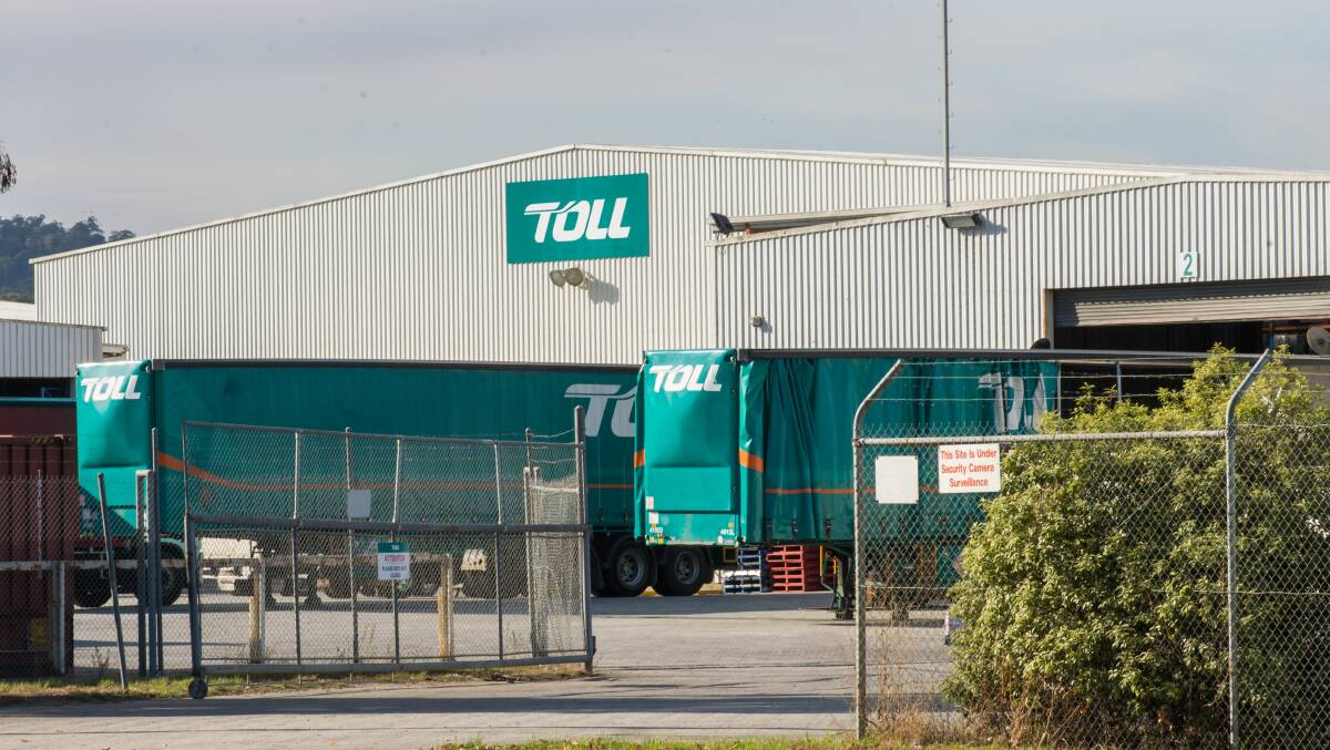 BUILD: Toll Group has lodged a development application to upgrade its existing warehouse in Newstead. Picture: Phillip Biggs 