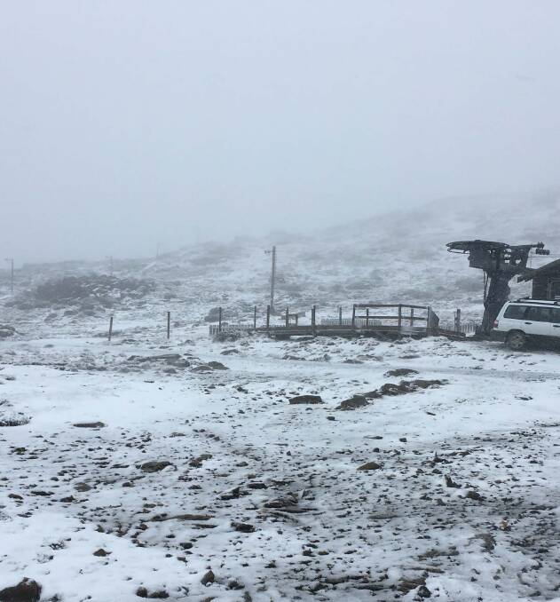 WHITE: Ben Lomond has received its first dusting of snow for 2017 ahead of the skiing season. Picture: Supplied  