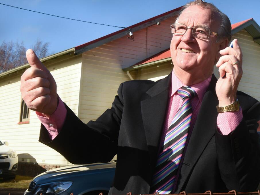FIXED: After a 14-year battle, David Jones was thrilled to see towers built and mobile phone reception at Nunamara and Targa. Picture: Neil Richardson  