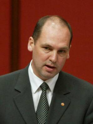 Stephen Parry during his maiden speech in August, 2005. 