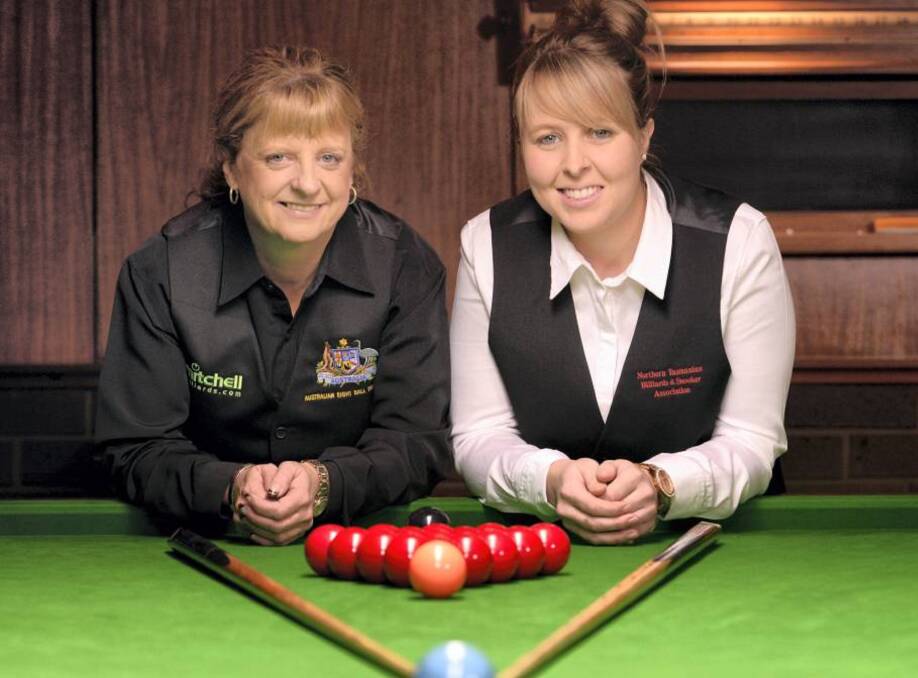 TRIBUTE: Tasmanian captain Fiona Plummer, next to vice-captain Jenna Sampson, was inducted into the Australian Eightball Hall of Fame on Saturday night.