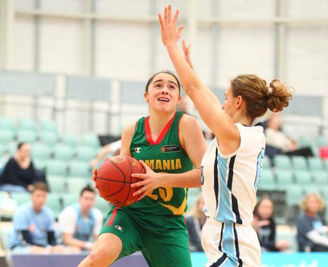 GOT GAME: Launceston's Aishah Anis drives to the basket at the Australian under-21 championships. Picture: Supplied.