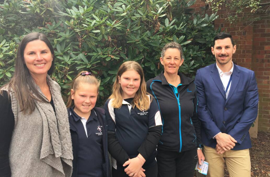 Sherridan Emery from UTAS, grade 6 pupils Samantha Lockwood and Charlotte Norden, Katrina Miller and Ben Clark. Picture: Lucy Stone