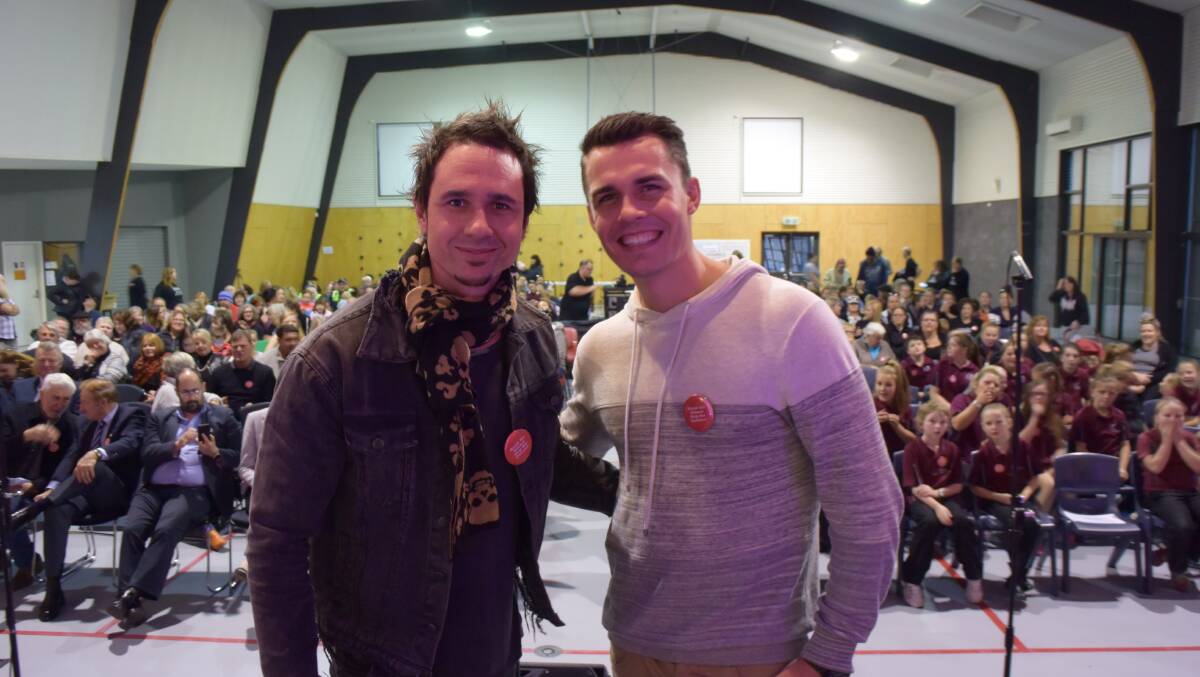 STAR POWER: Musician Rav Thomas and actor Andrew Morley at Ravenswood Heights Primary School on Friday night.