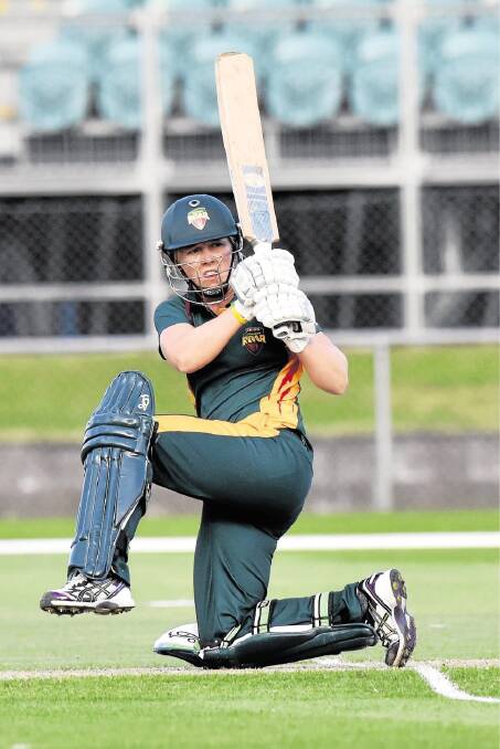 Heather Knight on her way to 53 for the Tasmanian Roar in their match with Queensland Fire at Aurora Stadium last night.