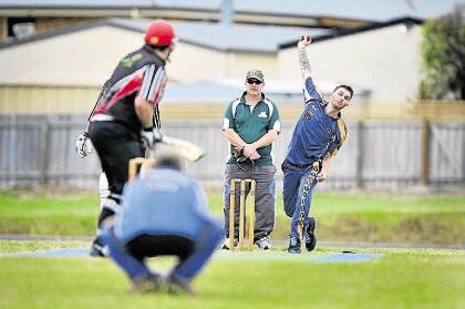 Trevallyn bowler Mitch Edwards bowls to Hadspen's Scott Semmens in their match last week. Picture: PAUL SCAMBLER