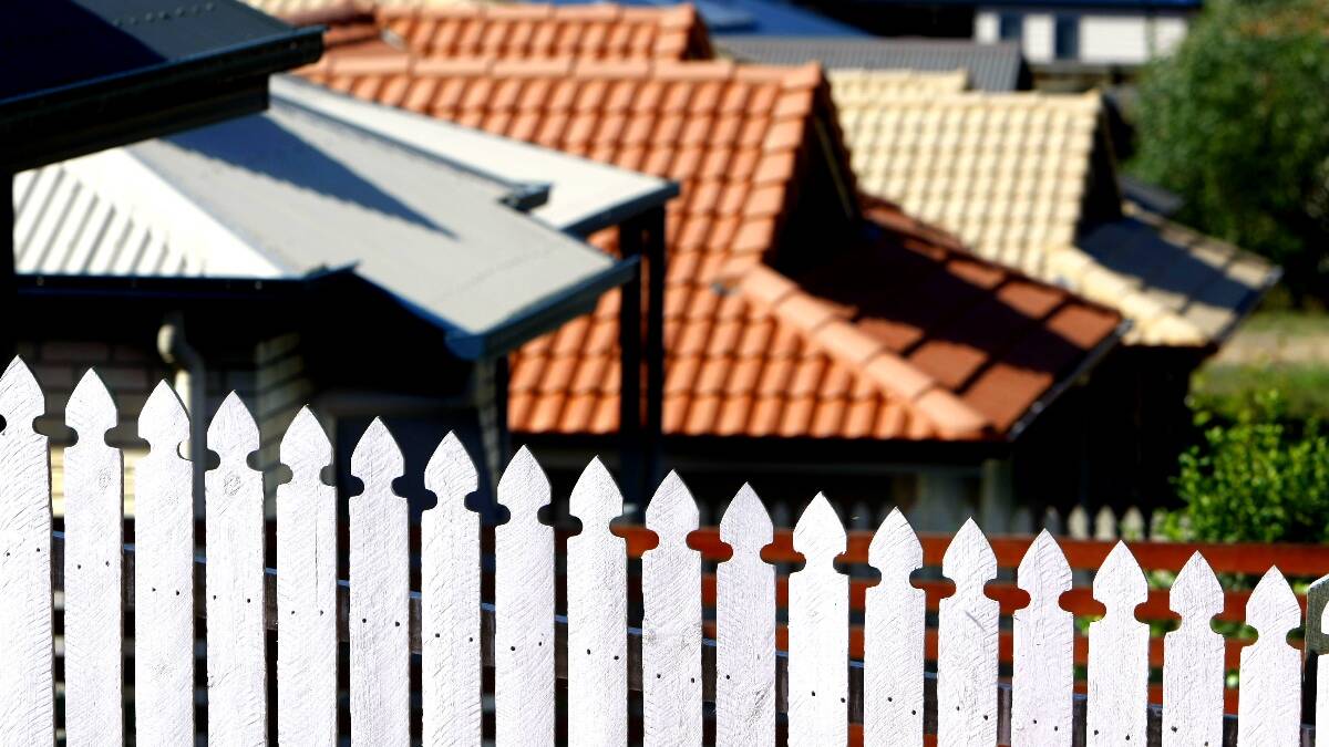 Dwelling approvals down for Tassie