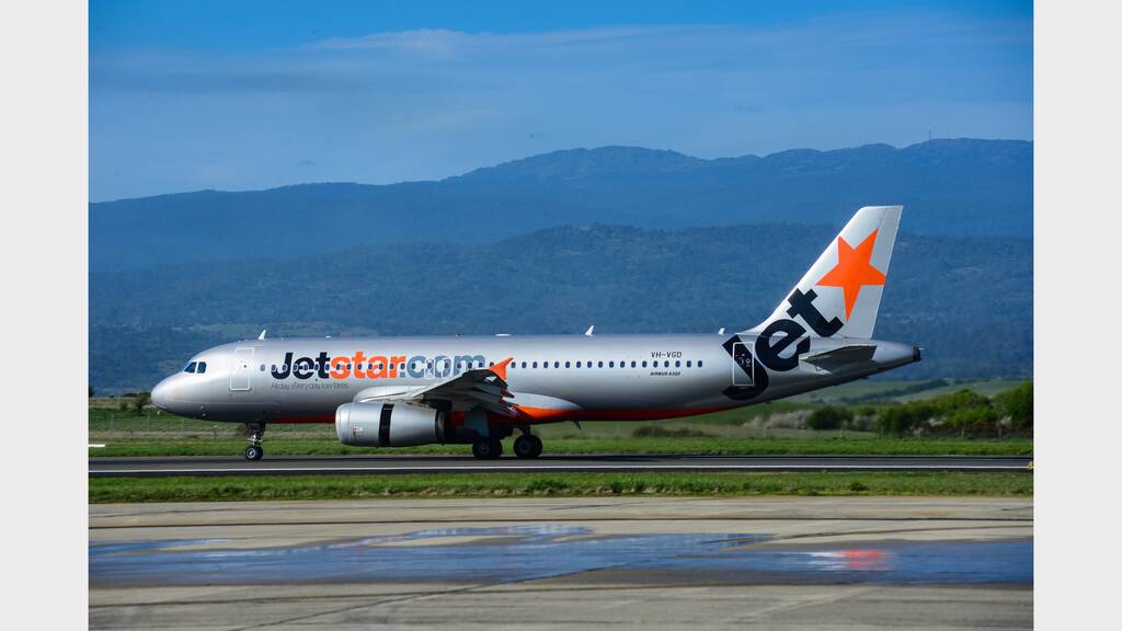 Jetstar Launceston flights delayed due to IT system outages
