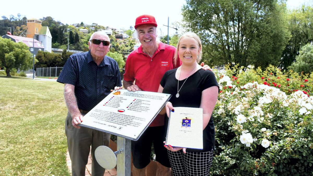 Brian Sanson, Rod Stone and Georgia Strickland with the plaque at Kings Park to honour the 2nd/40th battalion of World War II. Picture: NEIL RICHARDSON