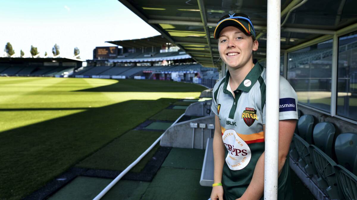 English batter Heather Knight believes her time with the Tassie Roar will make her a better player.  Picture: SCOTT GELSTON