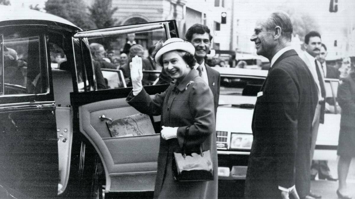 Royal visit of 1988 - the Queen and Prince Philip leave Launceston.