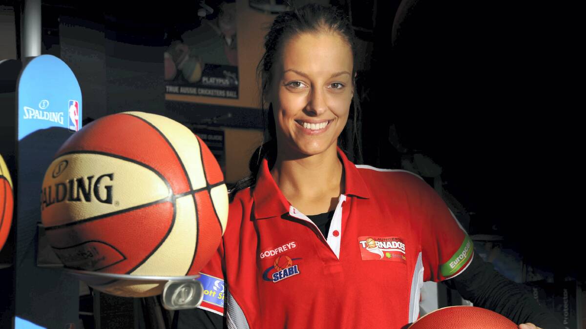Olivia Howard  returns for the Torns for tonight's clash against the Hobart Lady Chargers.