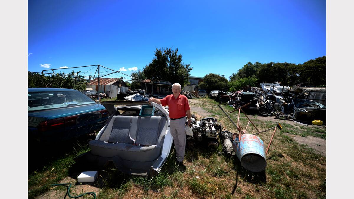 Landlord 'can dispose of cars'