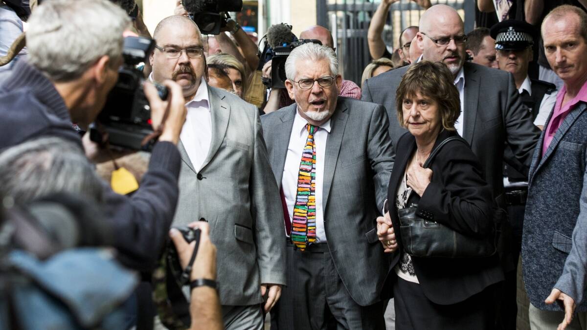 Artist and television personality Rolf Harris arrives at Southwark Crown Court to face sentencing on 12 counts of indecent assault. (Photo: Getty Images)