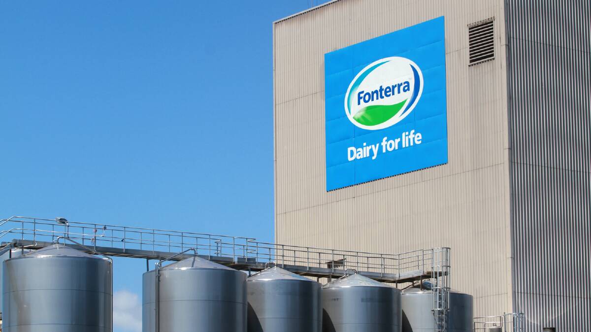 A move by Fonterra Australia to cut global milk price from $5.60 to $5 will cause a $40 million deficit at the farmgate, according to Dairy Tasmania.