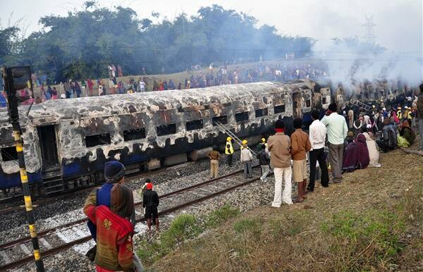 Indian train was "death trap", says survivor Naomi Cappelli