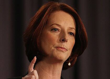 Julia Gillard ... apoligsed to Alna Jones for being late.