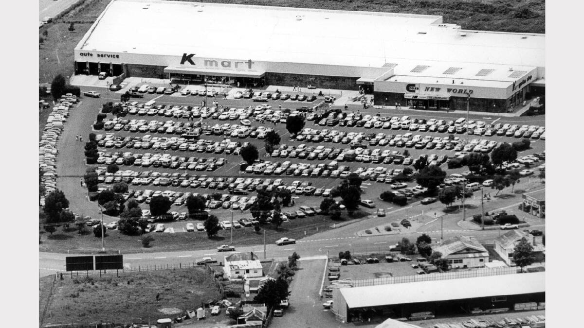 The Kmart shopping complex at Racecourse. December 23, 1985.