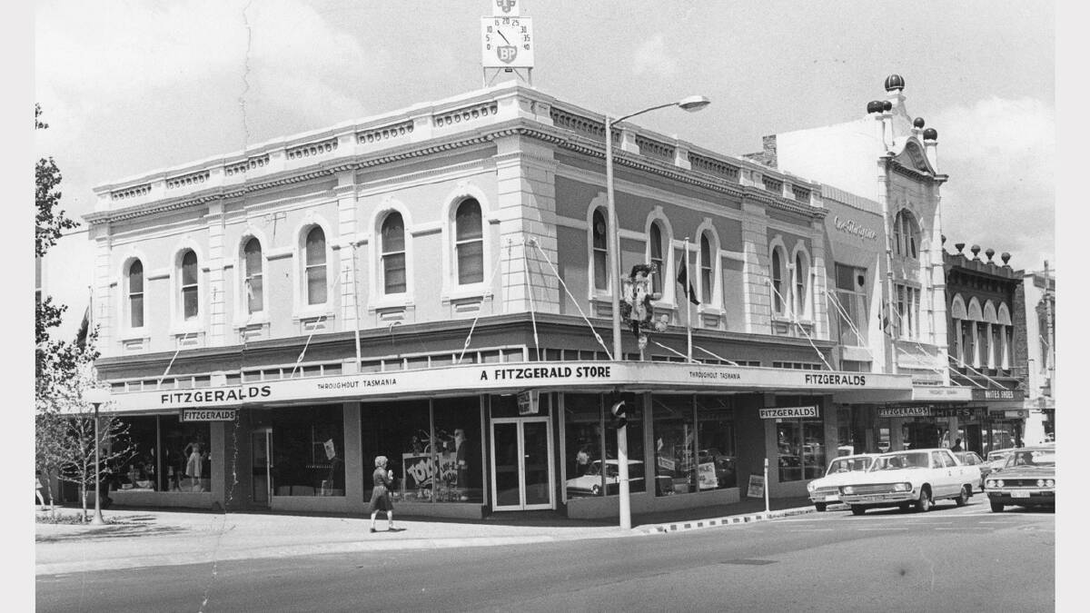 Fitzgeralds department store, on the corner of Charles Street and the Brisbane Street Mall. December 1, 1975.