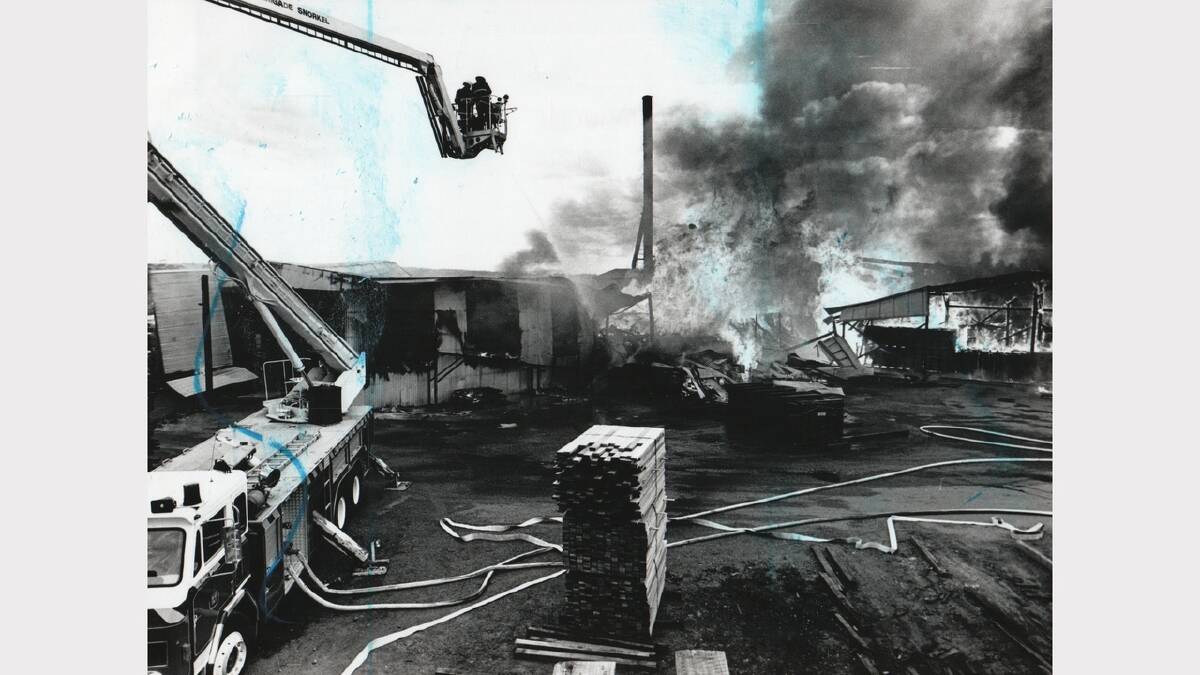 Fire at Gunns Waverly timber mill. January 4, 1993.