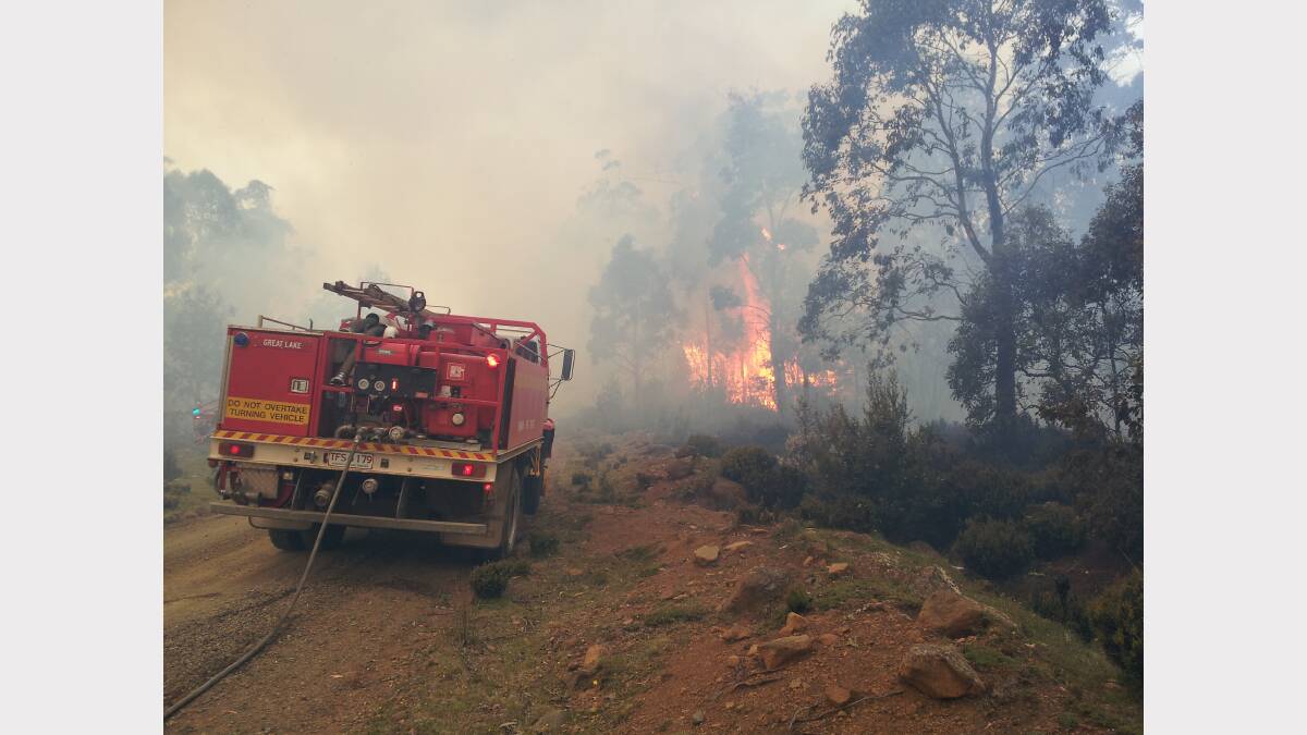 Pictures from the Lake Repulse fire. Pictures: Volunteer firefighter Raoul Stow.