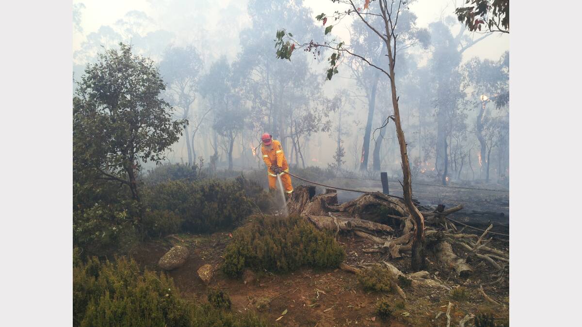 Pictures from the Lake Repulse fire. Pictures: Volunteer firefighter Raoul Stow.