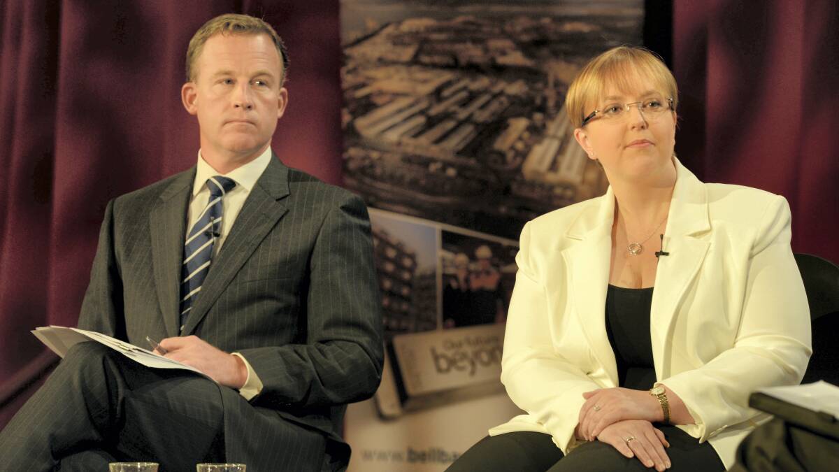 Will Hodgman and Lara Giddings during last week's debate in Launceston.