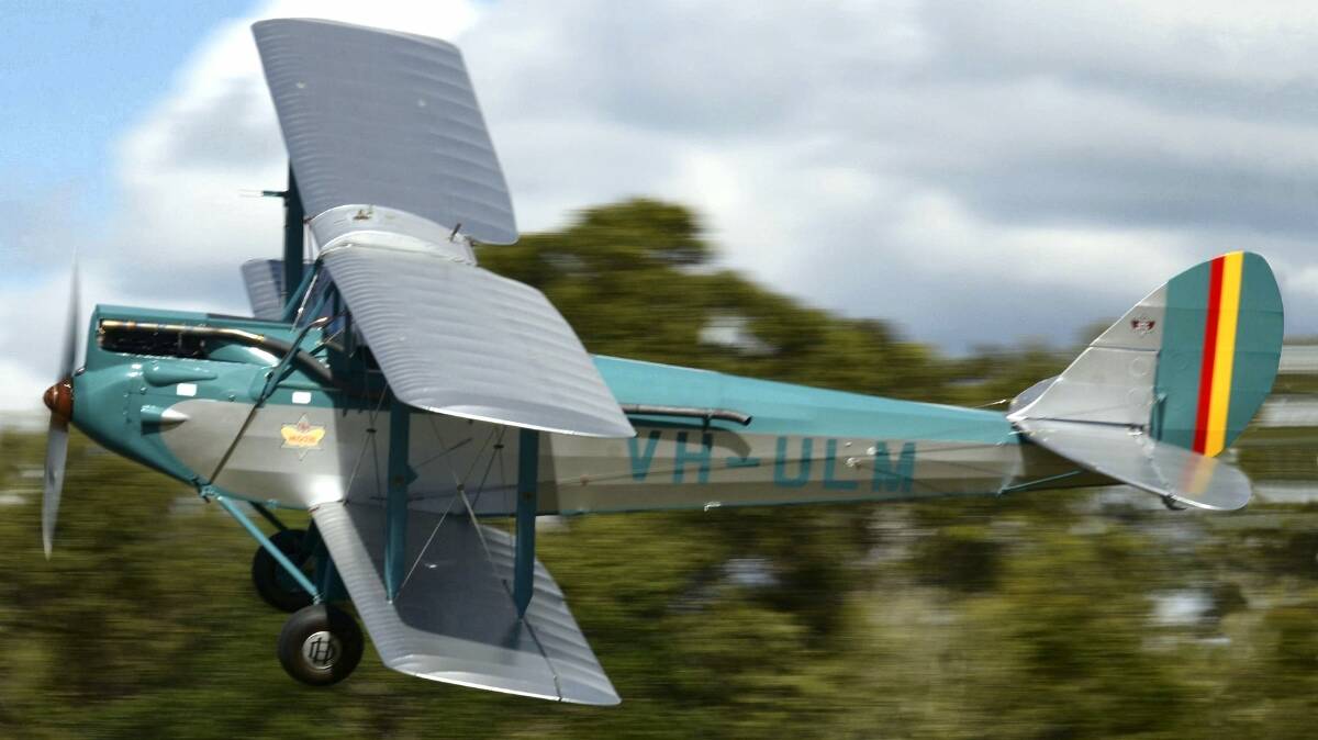 Australian Aero Club Tasmanian section's de Havilland Moth VH-ULM has been restored and is back in the air again.  