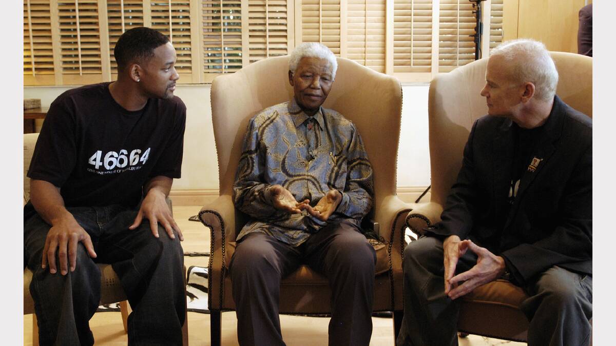  Singer and  actor Will Smith (L-R)  talks with former South African President Nelson Mandela and Vice Chairman of MTV Networks & President of MTV International Bill Roedy ahead of tomorrow night's "MTV Base 100th Live!" celebrations, on April 19, 2005 in Johannesburg, South Africa. 
