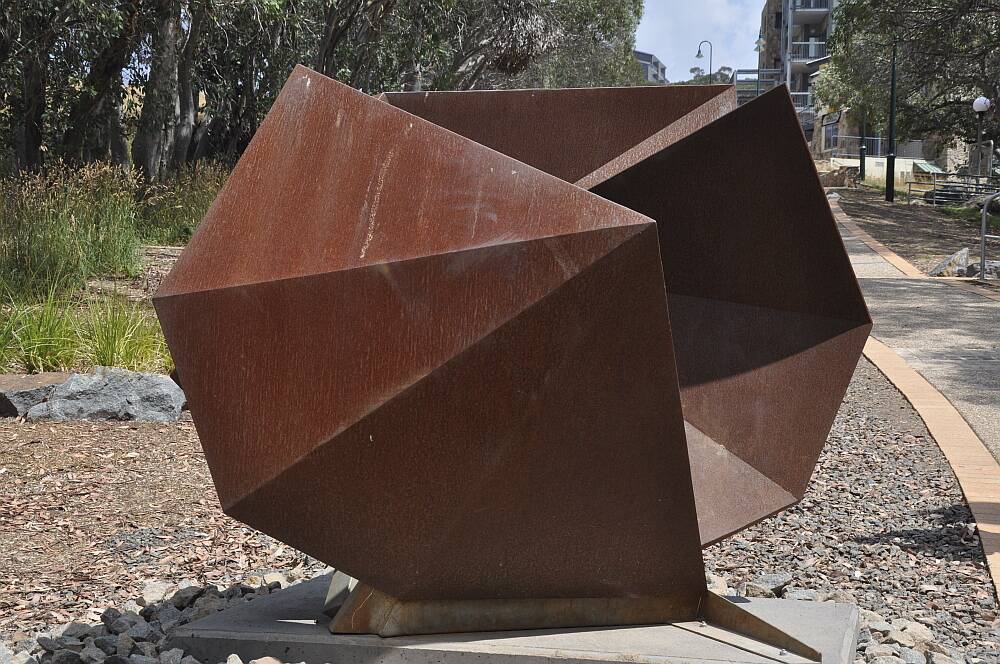 Pauanui, by Jacek Wankowski, shortlisted for the 2013 Mt Buller Sculpture Award.