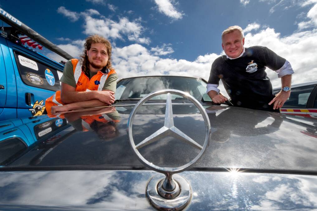 Alex Ives and Premier Jeremy Rockliff with a gathering of cars ready for the Shitbox Raly. The rally will go from Rockhampton to Hobart and is a major fundraiser for Cancer Council Australia. Picture by Phillip Biggs