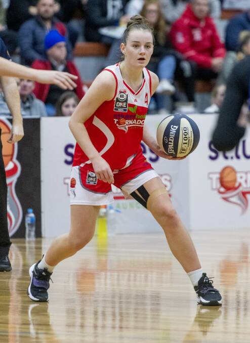 ON GUARD: Micah Simpson played important minutes for the Launceston Tornadoes against the Bendigo Braves on Saturday. Picture: Phillip Biggs