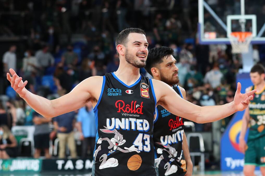 HOMETOWN HERO: Chris Goulding returned to his home state to play an NBL game for the first time on Saturday. Picture: Kelly Defina/Getty Images