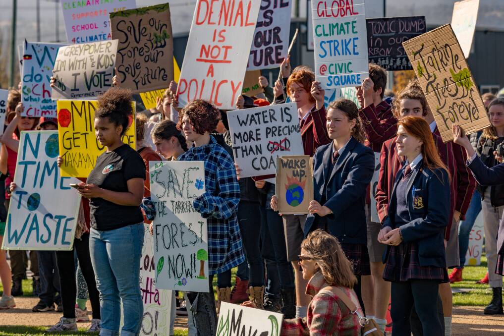 STRIKE: Riverbend Park was the centre of the Strike 4 Climate which had a strong turnout of local school students. Picture: Phillip Biggs