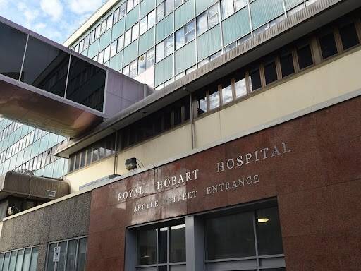 Royal Hobart Hospital returns to escalation level two