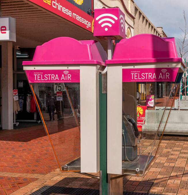 Internet outage: Telstra has failed to answer questions about where one of the cables was cut and the third parties involved in Tasmania's statewide outage on Tuesday.