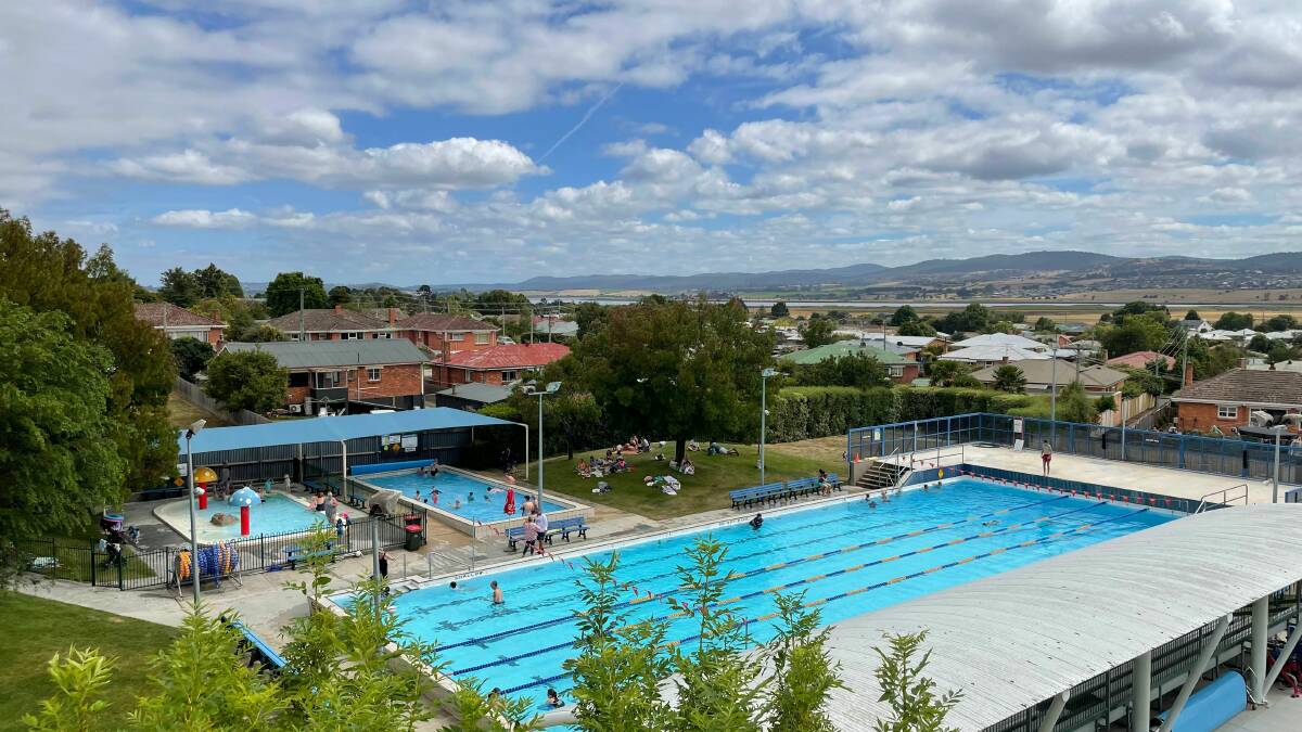 Riverside Swimming Centre controversy continues