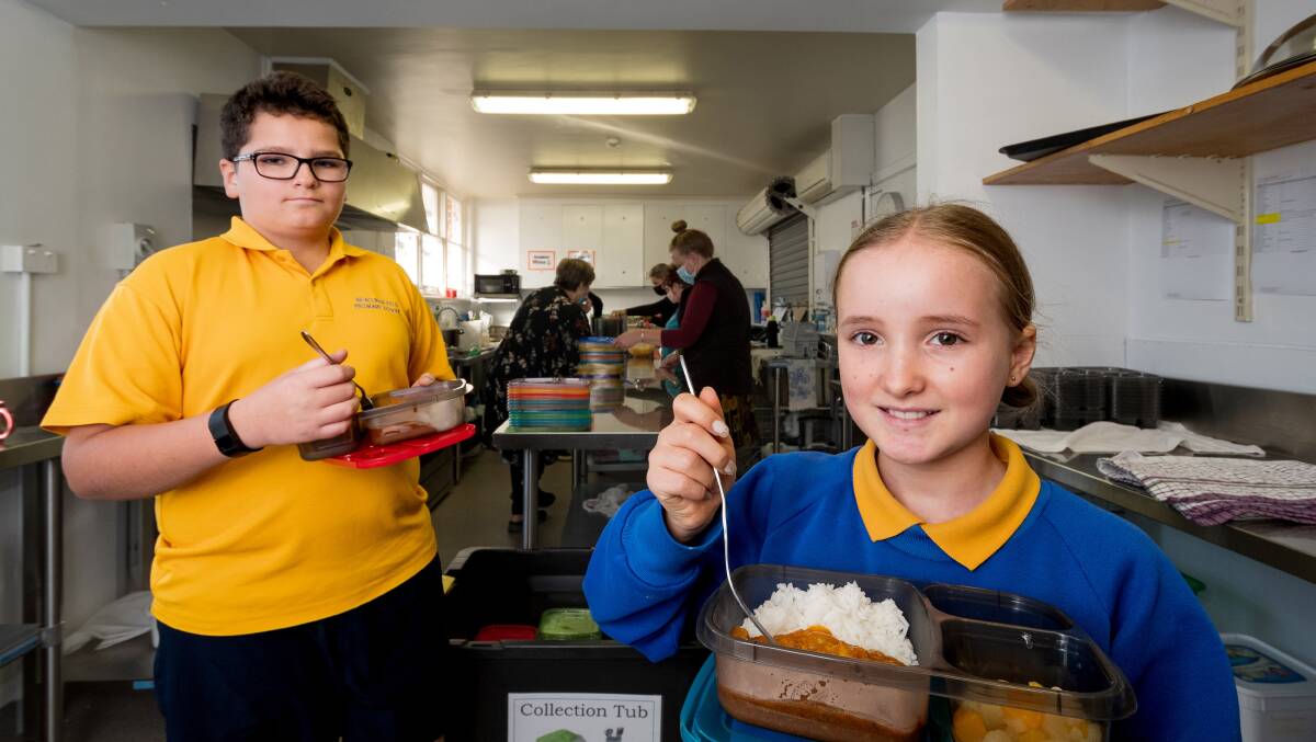HEALTHY HABITS: Beaconsfield Primary students Jackson Brown and Erica Cousens participate in the Hot Lunch Program. Picture: Phillip Biggs