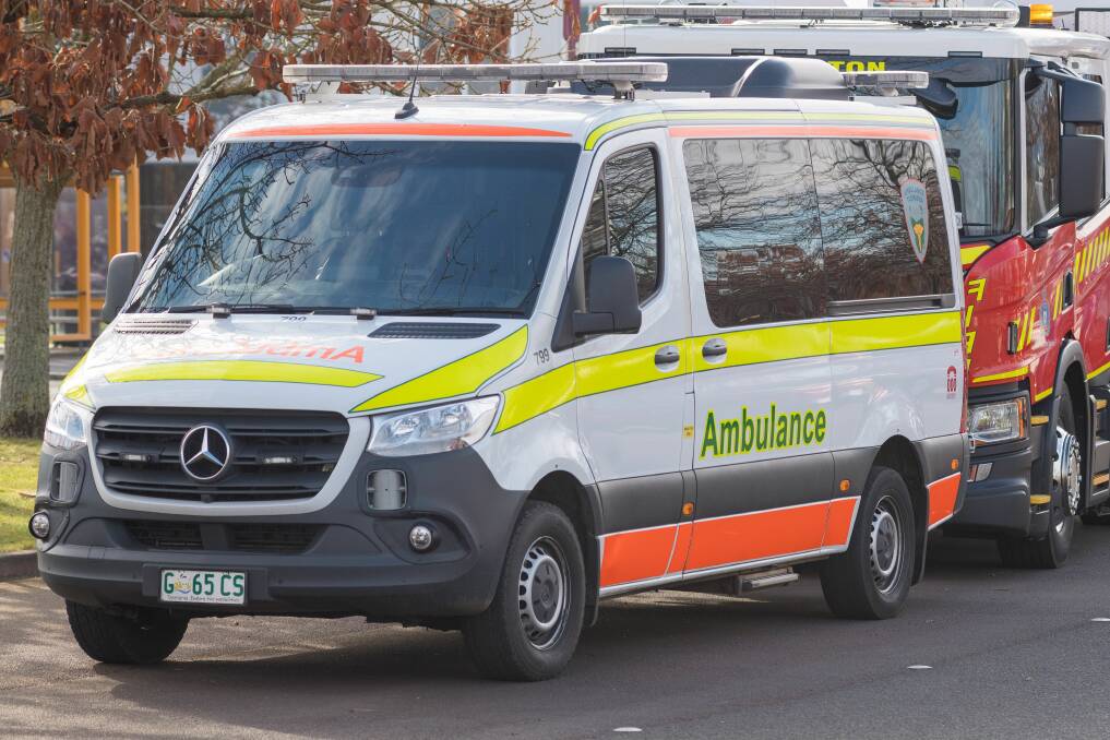 The Industrial Commission has blocked implementation of a government plan to require hospitals to accept transfer of ambulance patients within 60 minutes of arrival. Picture by Phil Biggs 