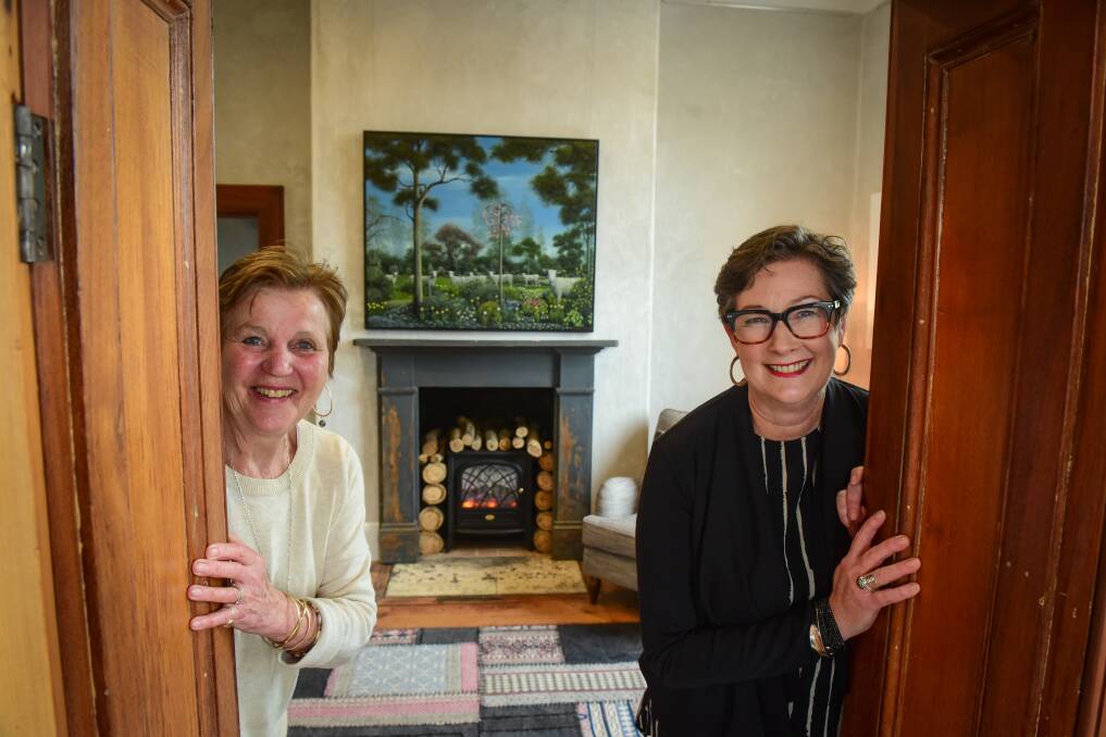 ART IN THE PUB: Lydia Nettlefold and Handmark director Allanah Dopson. Picture: Paul Scambler.